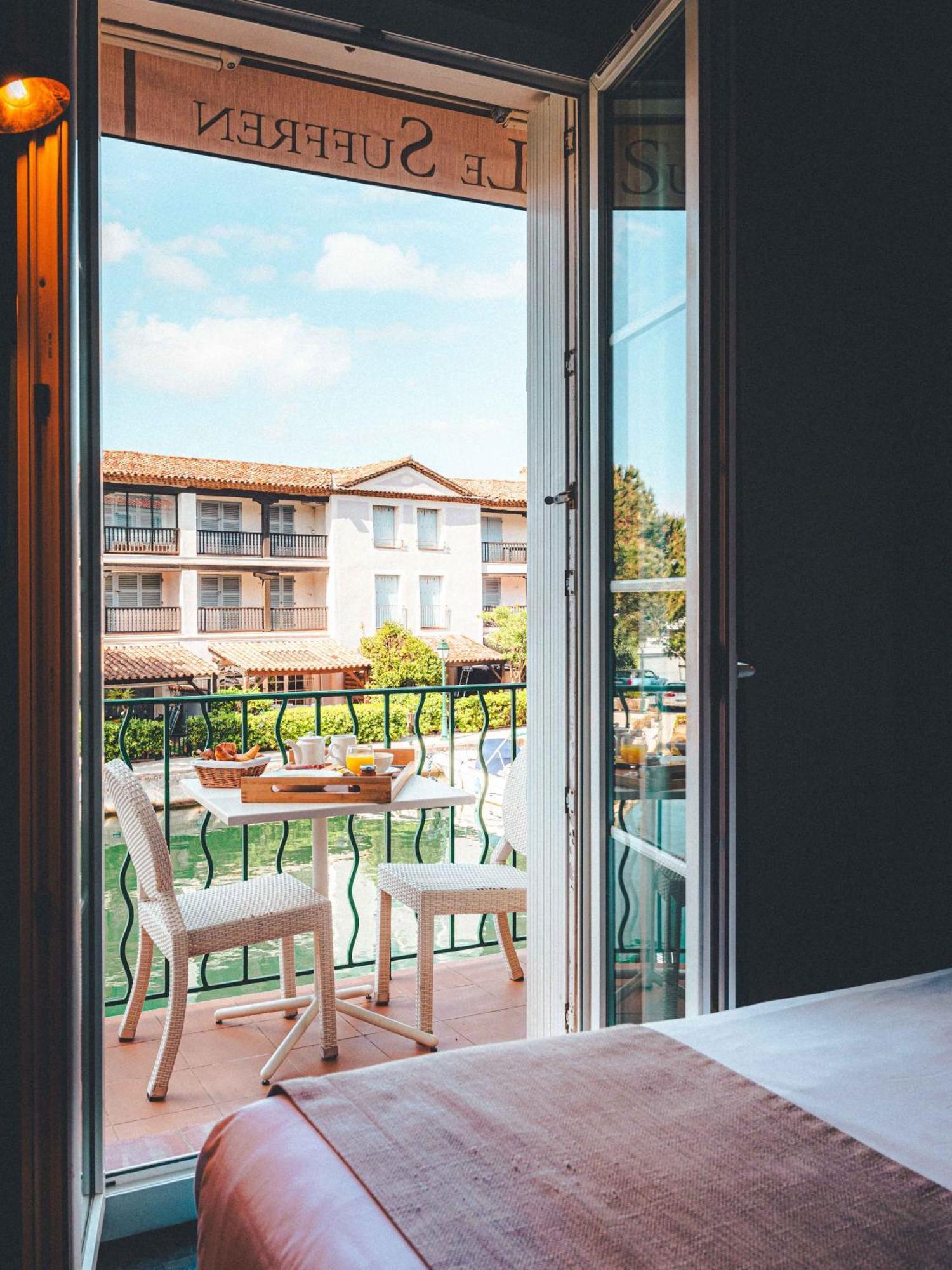 Le Suffren Hotel グリモー エクステリア 写真