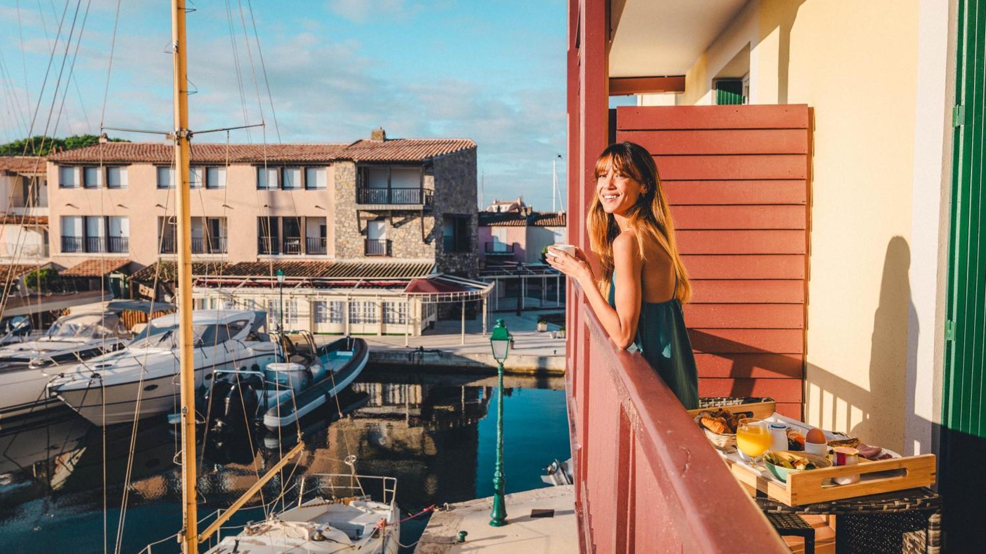 Le Suffren Hotel グリモー エクステリア 写真
