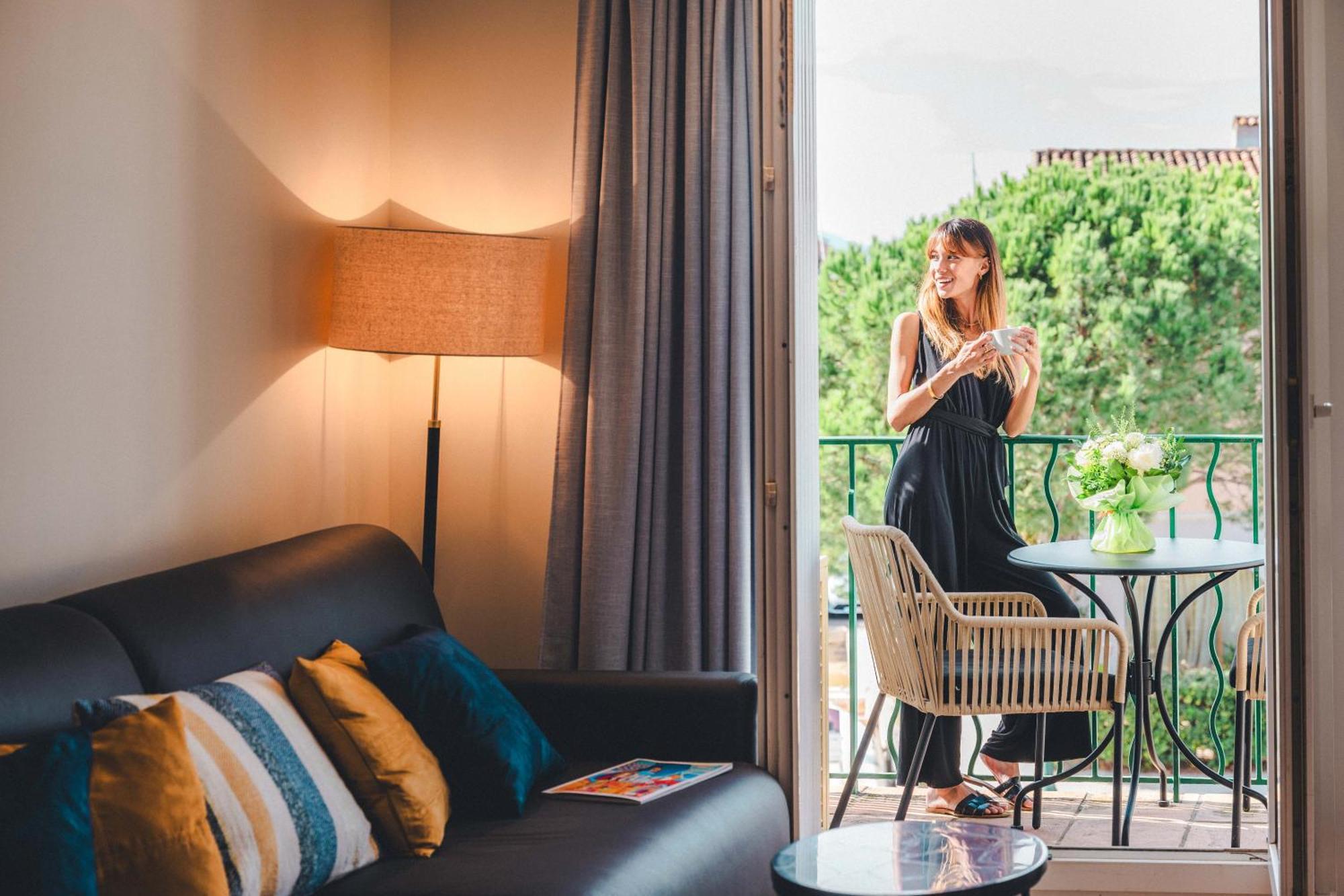 Le Suffren Hotel グリモー エクステリア 写真